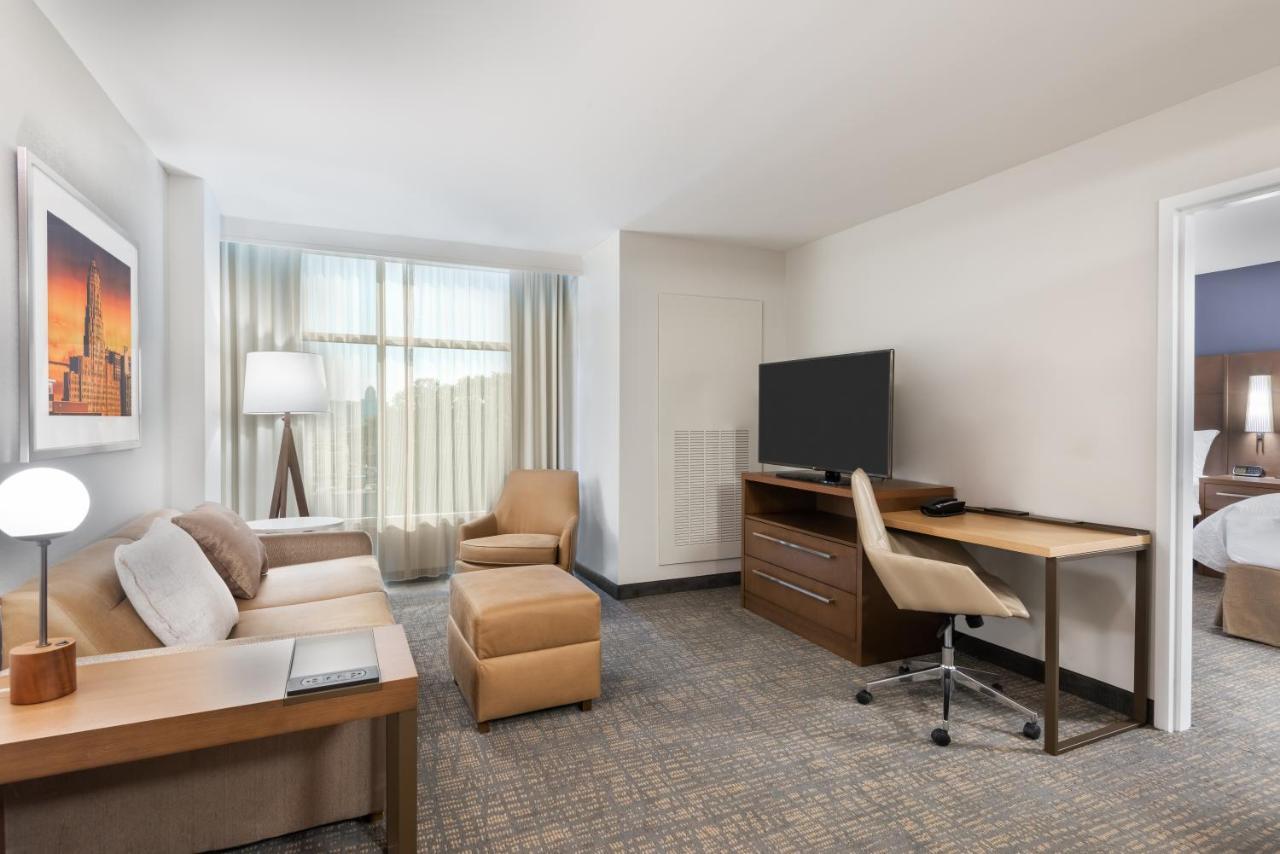 Hotel By Marriott Downtown